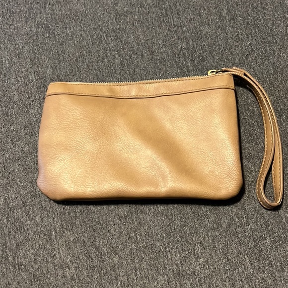 Light brown clutch/ wristlet - Picture 3 of 5